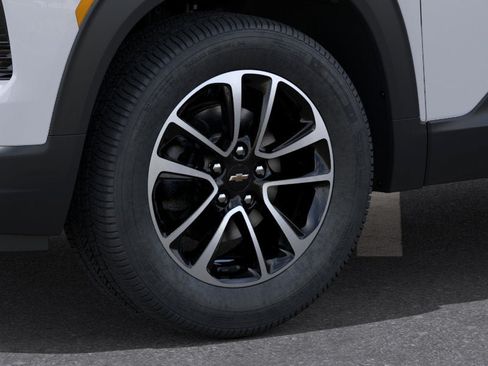 New 2026 Chevrolet TrailBlazer LT w/ Driver Confidence Package FWD image 9