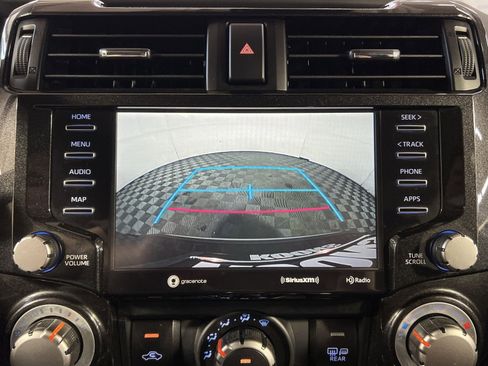 Used 2023 Toyota 4Runner TRD Off-Road AWD/4WD image 17