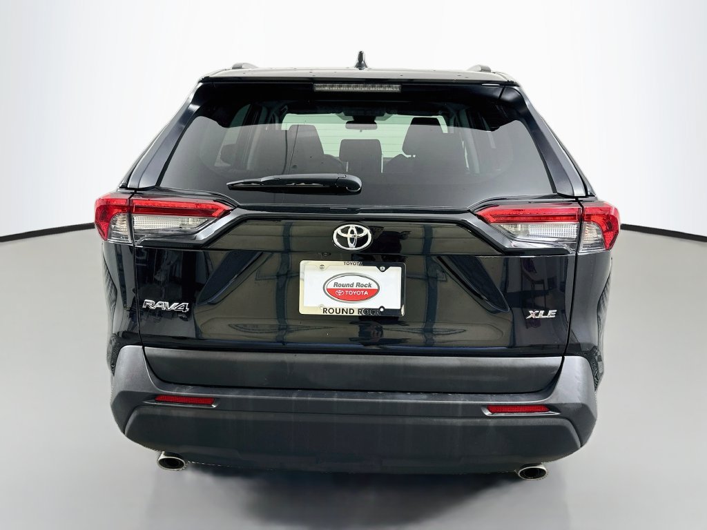 Certified 2025 Toyota RAV4 XLE FWD image 6