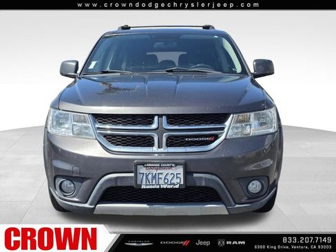 Used 2015 Dodge Journey SXT w/ Flexible Seating Group image 9