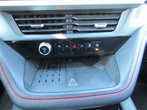 Certified 2025 Ford Explorer ST-Line w/ Premium Package image 27