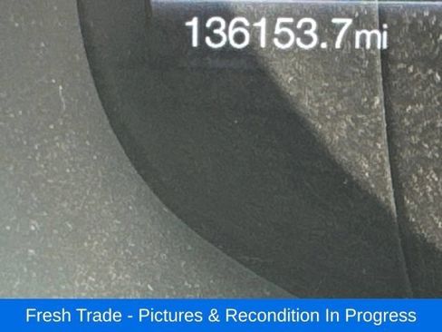 Used 2019 Ford Edge Titanium w/ Cold Weather Package AWD/4WD image 15