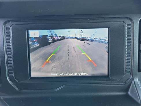 Used 2022 Ford Bronco Black Diamond image 17