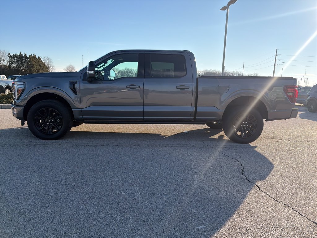 Used 2025 Ford F150 Platinum AWD/4WD image 4