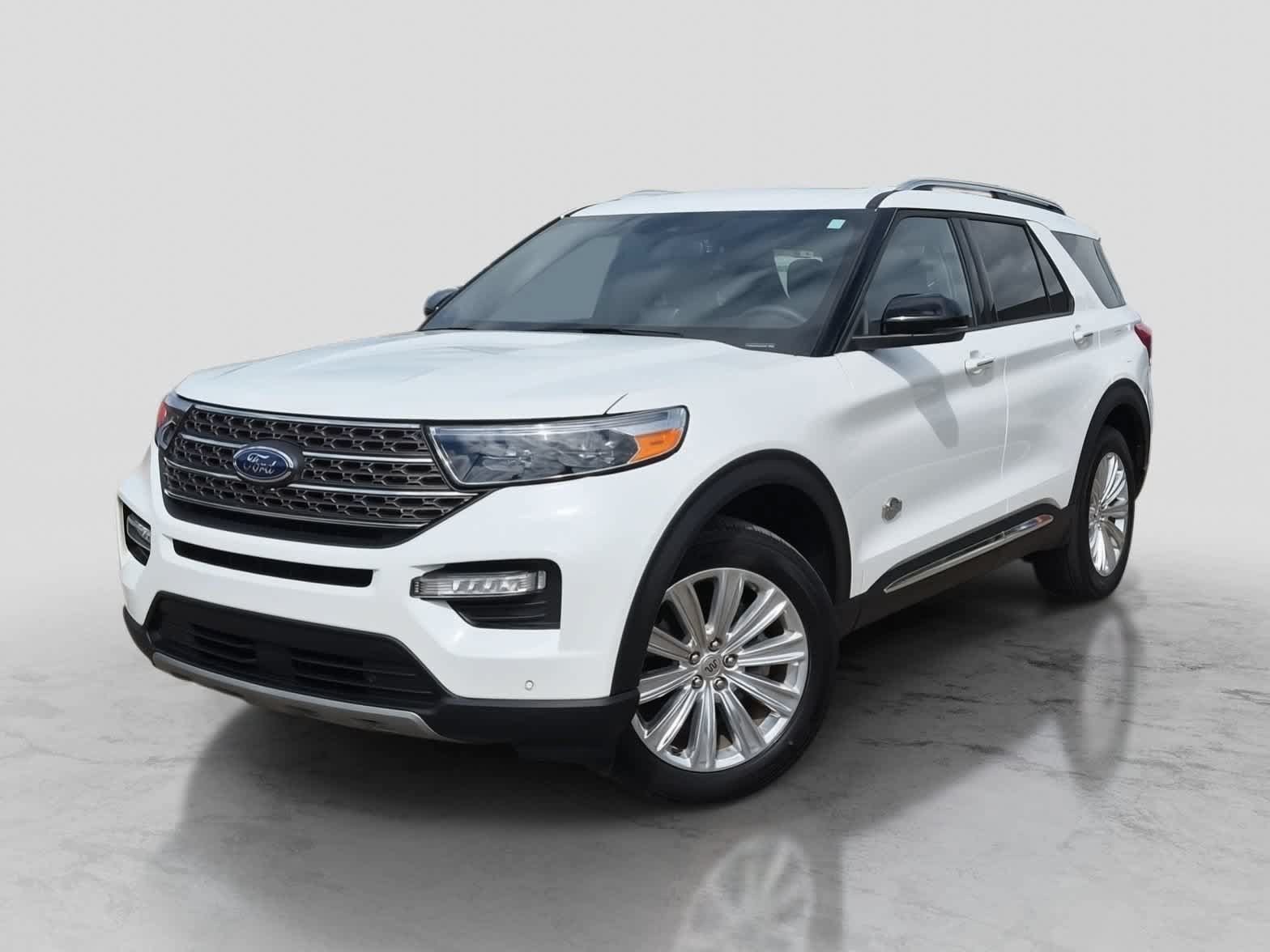 Used 2024 Ford Explorer King Ranch w/ Technology Package AWD/4WD image 1