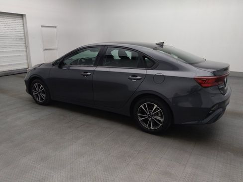 Used 2024 Kia Forte LXS w/ LXS Technology Package FWD image 3