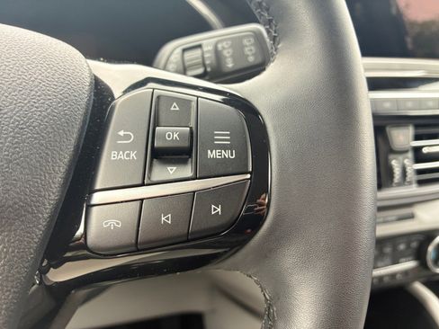 Used 2023 Ford Escape Active w/ Cold Weather Package FWD image 16