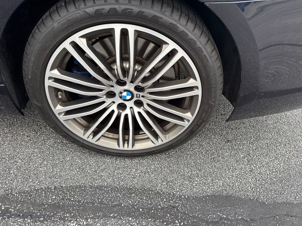 Used 2020 BMW M550i xDrive AWD/4WD image 6