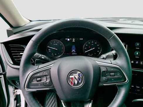 Used 2023 Buick Envision Avenir FWD image 14