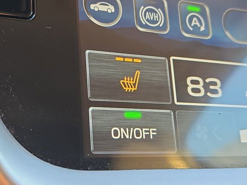 Used 2024 Subaru Outback Premium image 24