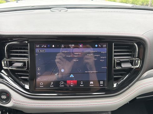 Used 2023 Dodge Durango GT AWD/4WD image 18