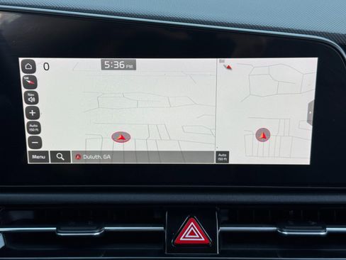 Used 2023 Kia Niro SX Touring image 23