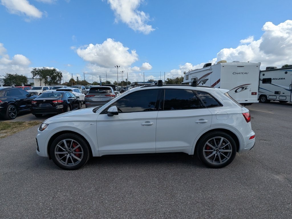 Used 2024 Audi Q5 e Premium Plus w/ Premium Plus Package AWD/4WD image 6
