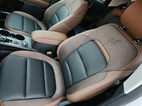 New 2025 Ford Bronco Sport Outer Banks image 10