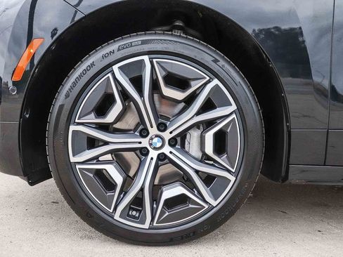 Used 2026 BMW iX xDrive60 w/ Premium Package AWD/4WD image 13