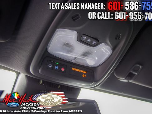Used 2024 Chevrolet Colorado LT w/ LT Convenience Package III AWD/4WD image 20