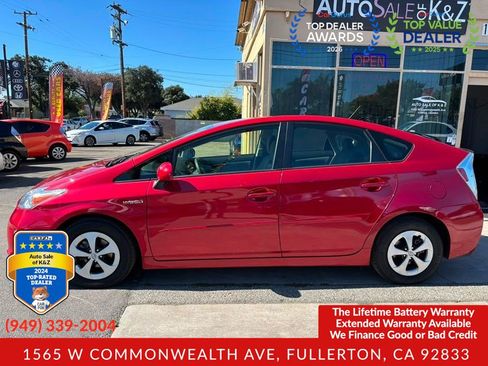 Used 2013 Toyota Prius FWD image 16