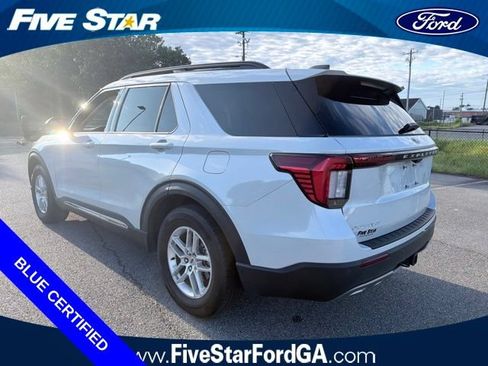 Used 2025 Ford Explorer Active w/ Active Comfort Package RWD image 5