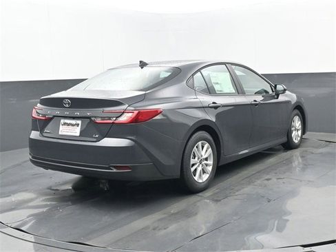 New 2026 Toyota Camry LE image 19