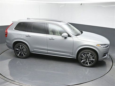 New 2025 Volvo XC90 B5 Plus w/ Protection Package Premier image 51