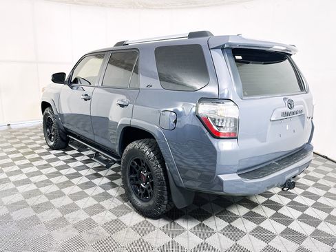 Used 2024 Toyota 4Runner SR5 Premium w/ Moonroof Package AWD/4WD image 5