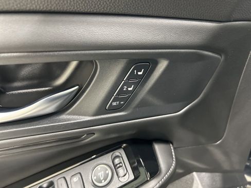 Used 2023 Honda Accord Touring image 13