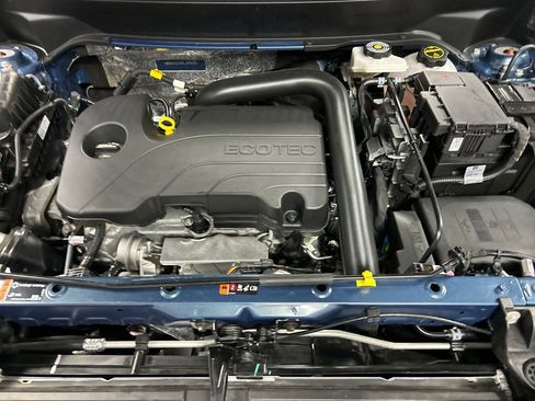 Used 2024 Chevrolet Equinox LT image 27