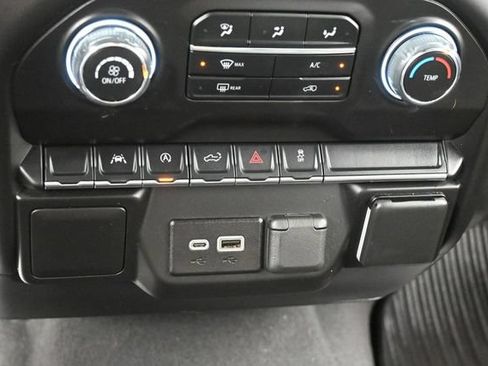 Used 2024 Chevrolet Silverado 1500 Custom w/ Turbomax Blackout Package AWD/4WD image 23