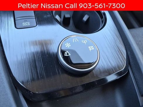 New 2026 Nissan Rogue SV w/ Cold Weather Package AWD/4WD image 21