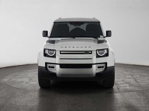 Used 2023 Land Rover Defender 110 S AWD/4WD image 8