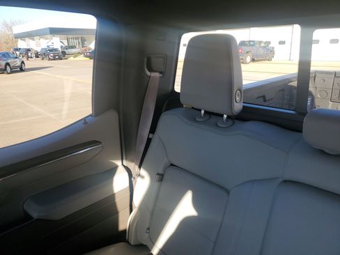 Used 2023 GMC Sierra 1500 SLT w/ SLT Premium Package image 13