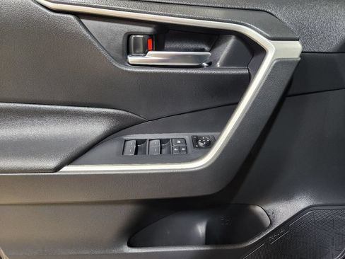 Used 2023 Toyota RAV4 SE AWD/4WD image 43