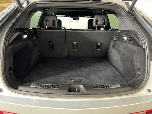 Used 2022 Cadillac XT4 Sport w/ Enhanced Visibility Package FWD image 22