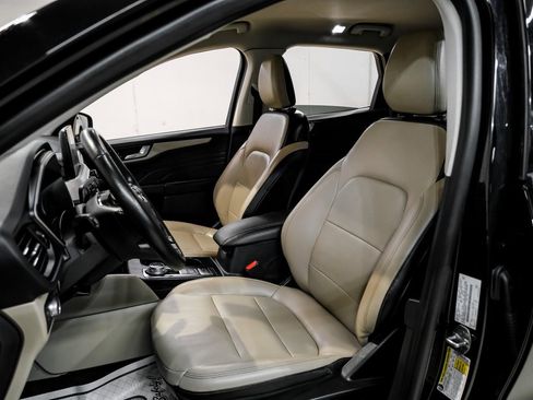 Used 2021 Ford Escape SEL image 26