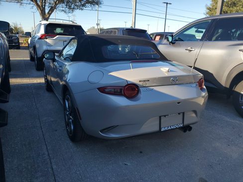 Used 2022 MAZDA MX-5 Miata Grand Touring image 5