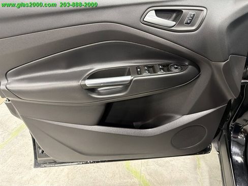 Used 2017 Ford Escape SE AWD/4WD image 28