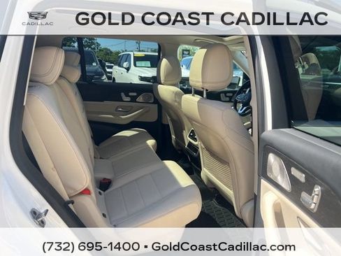 Used 2023 Mercedes-Benz GLS 450 4MATIC image 9