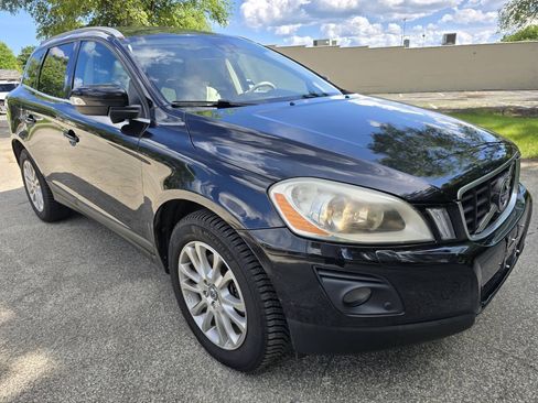 Used 2010 Volvo XC60 T6 AWD/4WD image 3