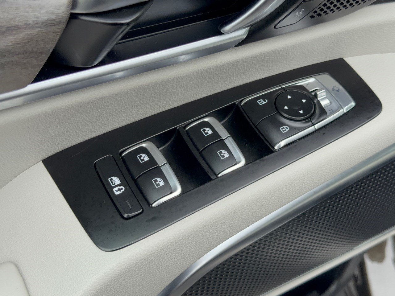 Used 2020 Kia Telluride SX w/ SX Prestige Package AWD/4WD image 15