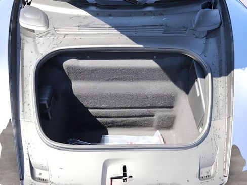 Certified 2025 Porsche 911 Carrera RWD image 19