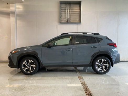 Used 2024 Subaru Crosstrek 2.0i Premium AWD/4WD image 8