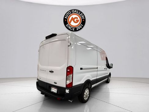 Used 2024 Ford Transit 250 148 Medium Roof Extended AWD w/ Exterior Upgrade Package image 4