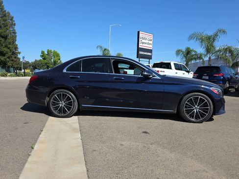 Used 2019 Mercedes-Benz C 300 Sedan w/ Premium Package image 9