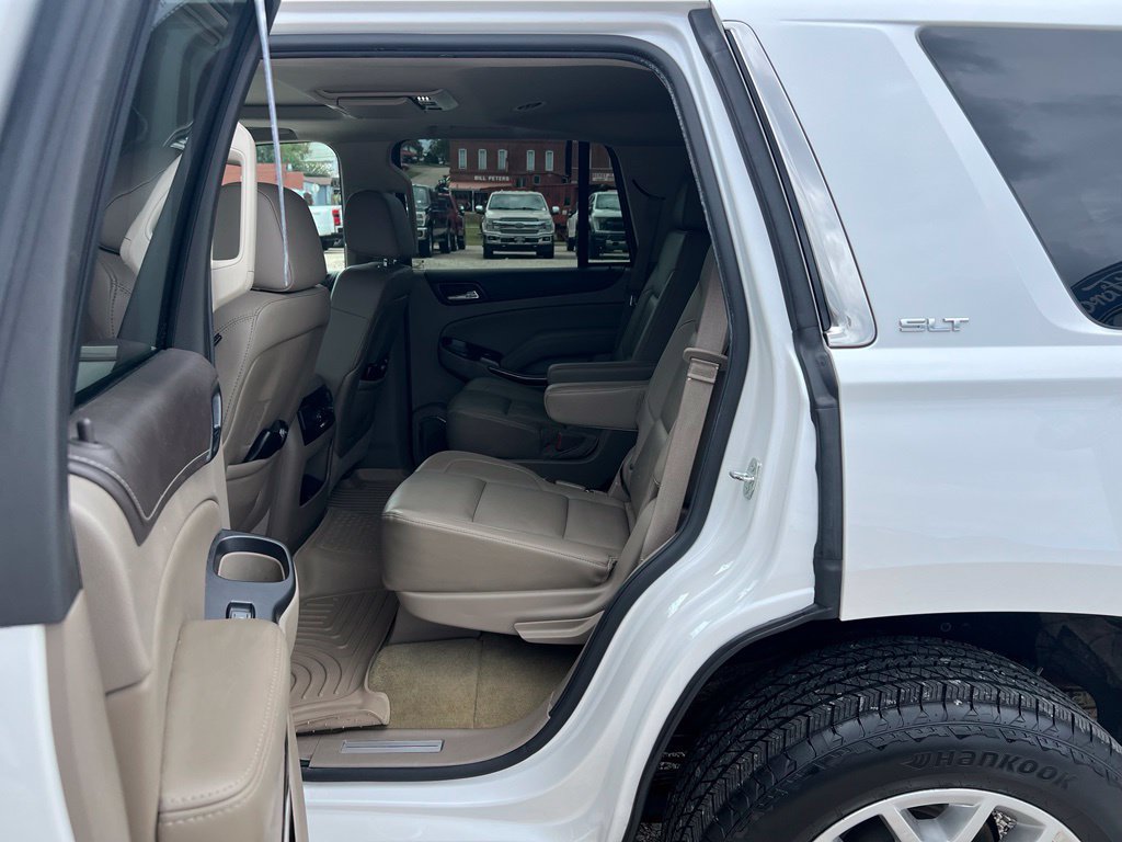 Used 2016 GMC Yukon SLT w/ Open Road Package AWD/4WD image 17