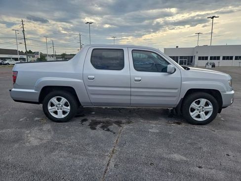 Used 2013 Honda Ridgeline RTL image 2
