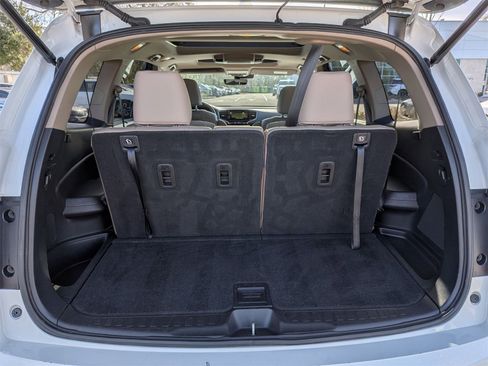 Used 2020 Honda Pilot Elite image 35