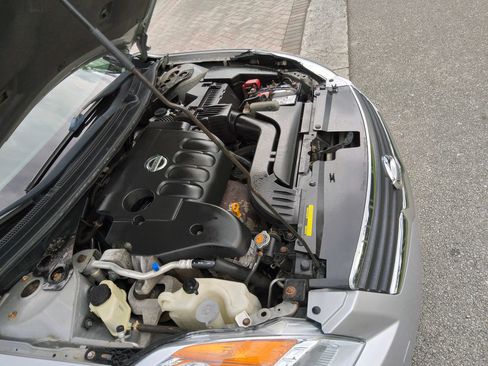 Used 2009 Nissan Altima 2.5 SL w/ SL Pkg FWD image 46