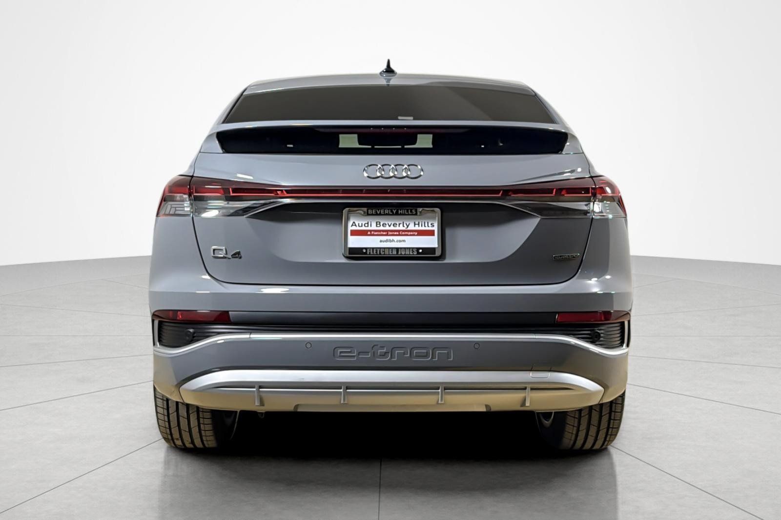 Certified 2023 Audi Q4 e-tron Premium Plus w/ Premium Plus AWD/4WD image 4