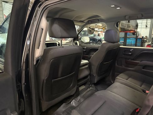 Used 2015 GMC Sierra 1500 SLE w/ SLE Value Package image 26