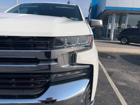 Used 2019 Chevrolet Silverado 1500 LT w/ All-Star Edition AWD/4WD image 12